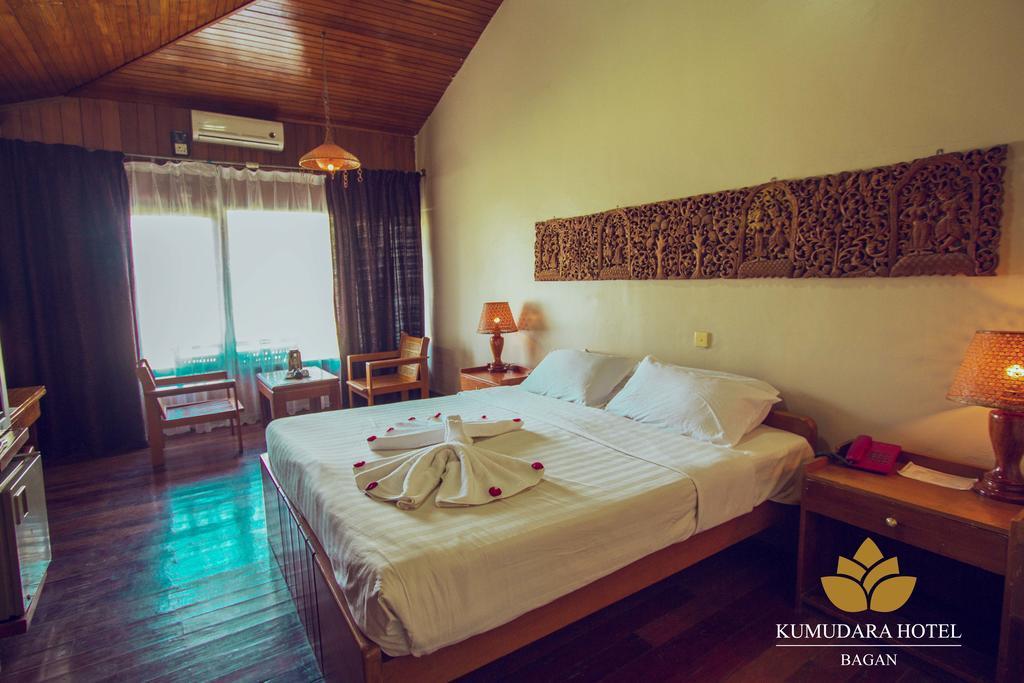 Kumudara Hotel Баган Стая снимка