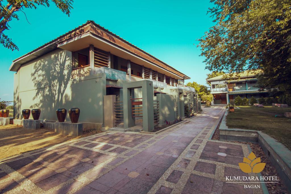 Kumudara Hotel Баган Екстериор снимка