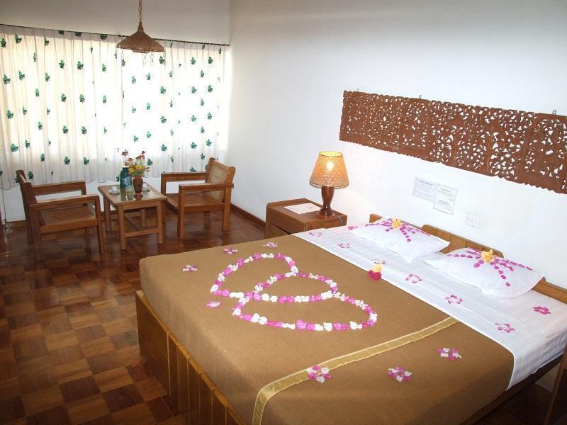 Kumudara Hotel Баган Екстериор снимка